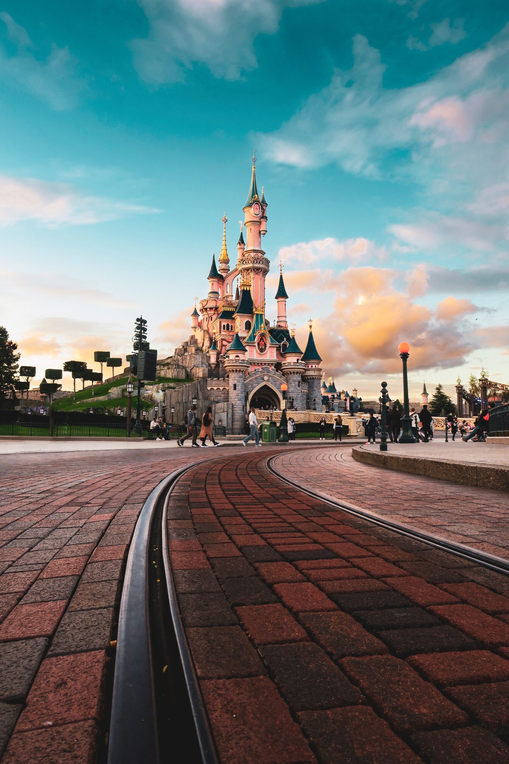 Op de tast door Disneyland Parijs