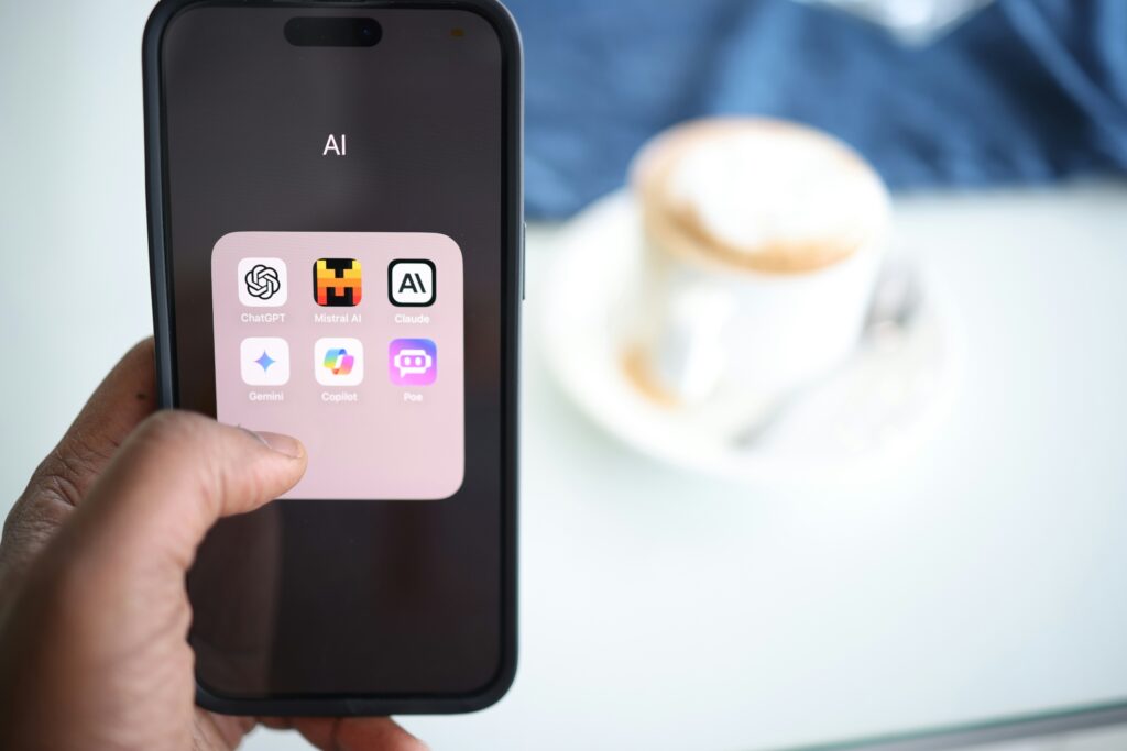 Scherm van telefoon met AI apps